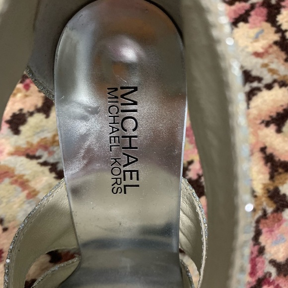 Michael Kors sandals - Picture 4 of 4